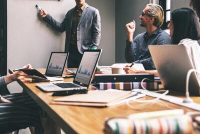 Consejos para Invertir en Startups Prometedoras